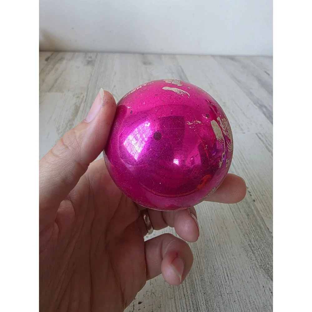 Shiny Brite vintage shiny